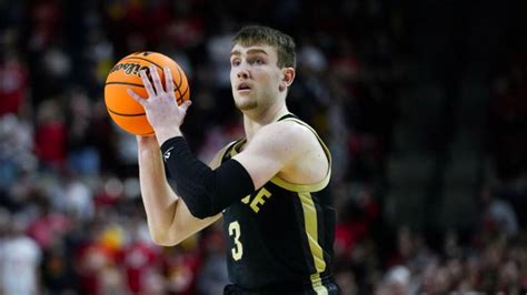 Alabama vs. Purdue odds, props, predictions: Boilermakers pose .